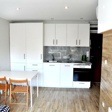Apartament Z Klimatyzacja Apartment Kolobrzeg Luaran gambar